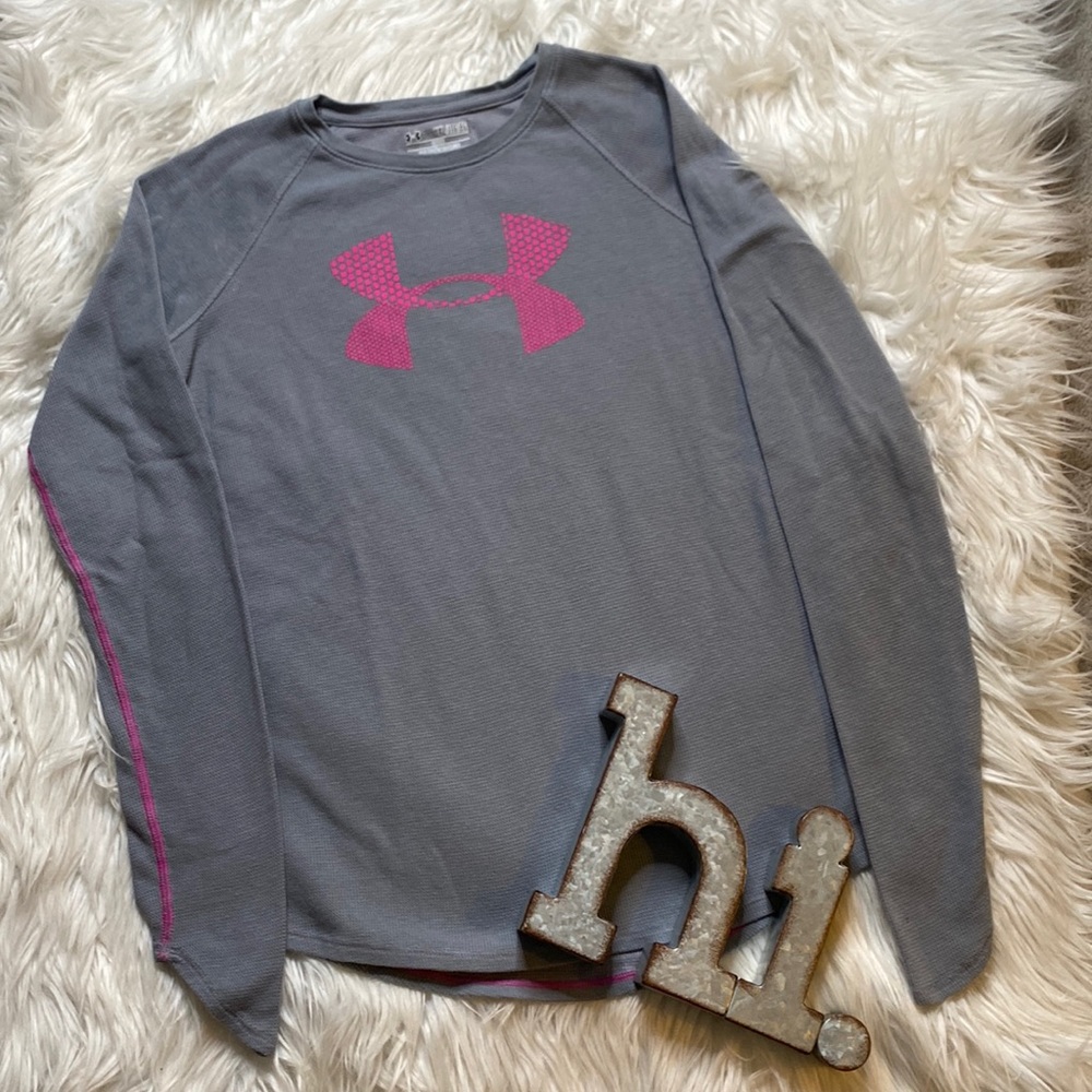 Youth XL Under Armour Gray/Pink Shirt